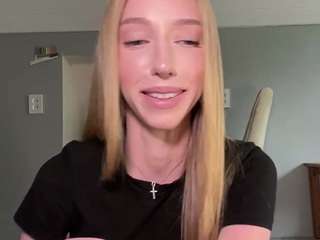laraethurrell