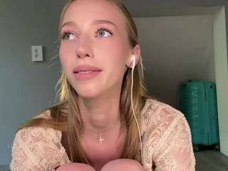 laraethurrell