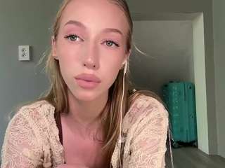 laraethurrell