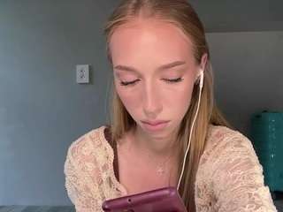 laraethurrell
