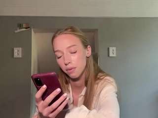 laraethurrell