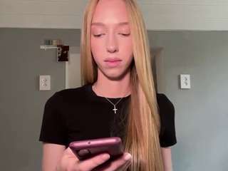 laraethurrell
