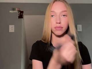 laraethurrell