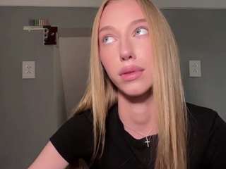 laraethurrell