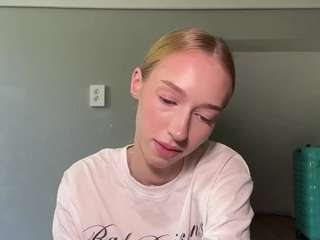 laraethurrell