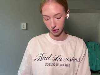 laraethurrell