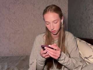 laraethurrell