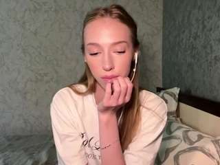 laraethurrell