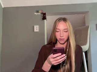 laraethurrell