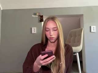 laraethurrell