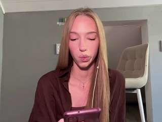 laraethurrell