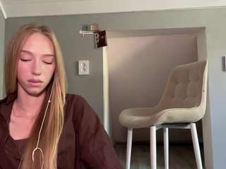 laraethurrell