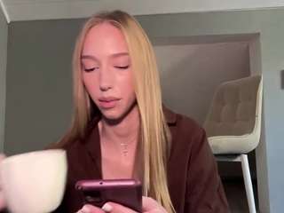 laraethurrell