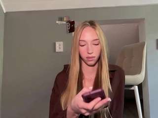 laraethurrell