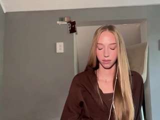 laraethurrell