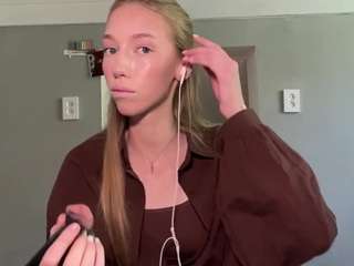 laraethurrell