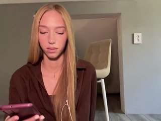 laraethurrell