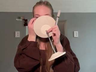 laraethurrell