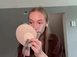 LaraeThurrell live cam preview