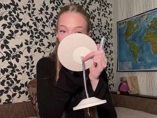 laraethurrell