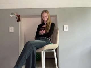 LaraeThurrell
