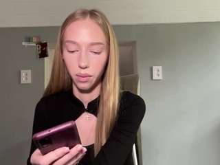 laraethurrell