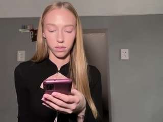LaraeThurrell