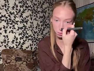 laraethurrell