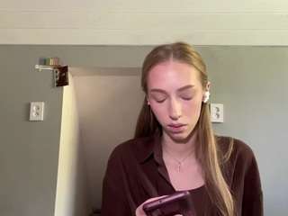 laraethurrell