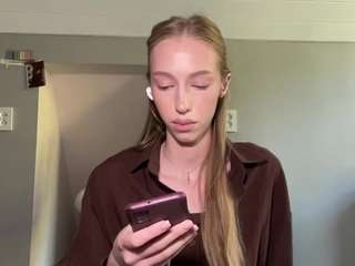 laraethurrell