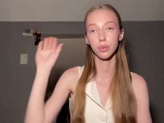 laraethurrell