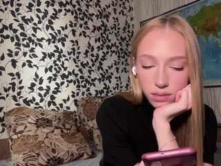 laraethurrell