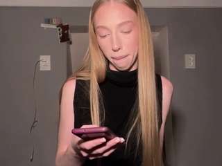 laraethurrell