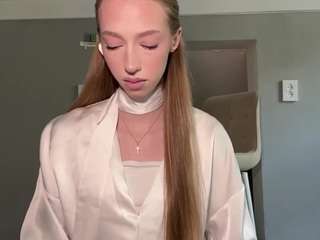 laraethurrell