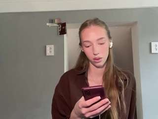 LaraeThurrell live cam preview