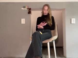 laraethurrell