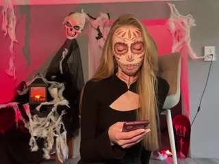 laraethurrell
