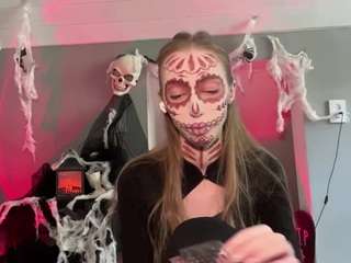 LaraeThurrell