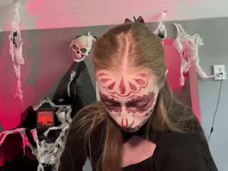 laraethurrell