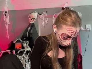 LaraeThurrell