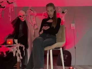 LaraeThurrell