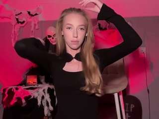 laraethurrell