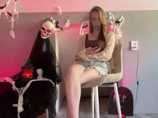 laraethurrell