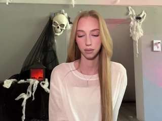 laraethurrell Live Webcam on CamSoda