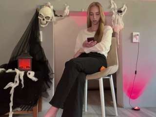 LaraeThurrell