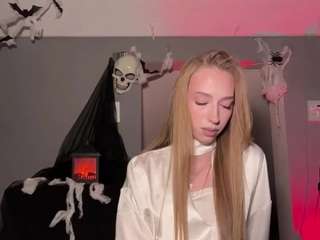 laraethurrell