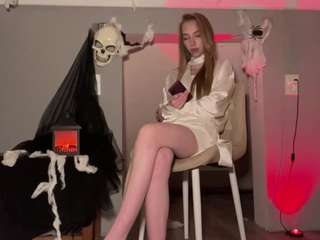 laraethurrell