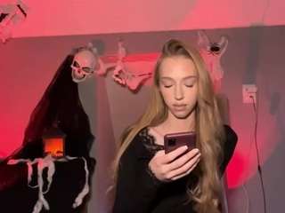 LaraeThurrell
