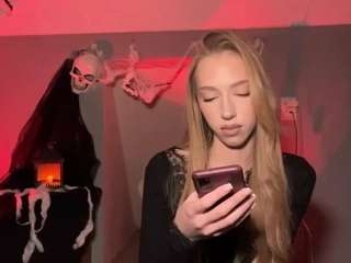 LaraeThurrell