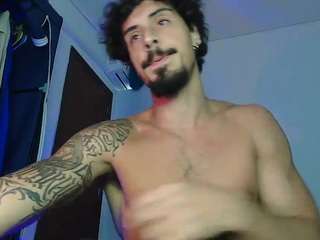 Live cam show with milkofee